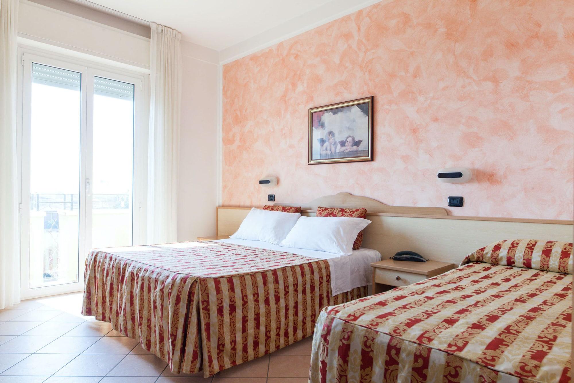 רימיני Hotel Palos מראה חיצוני תמונה