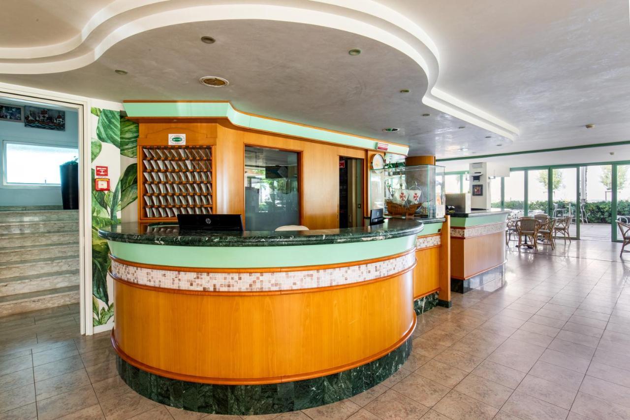 רימיני Hotel Palos מראה חיצוני תמונה