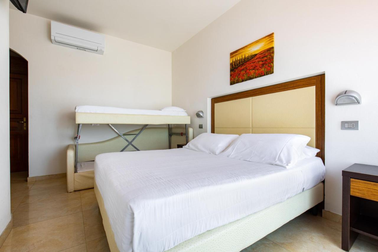 רימיני Hotel Palos מראה חיצוני תמונה