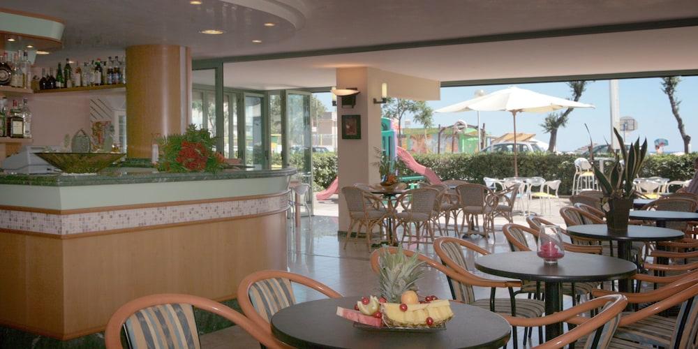 רימיני Hotel Palos מראה חיצוני תמונה